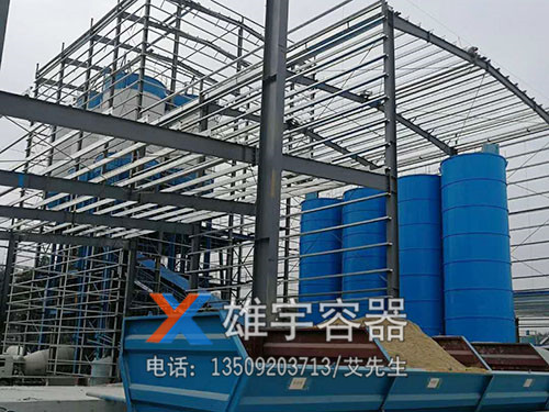 立（lì）式散裝水泥（ní）罐